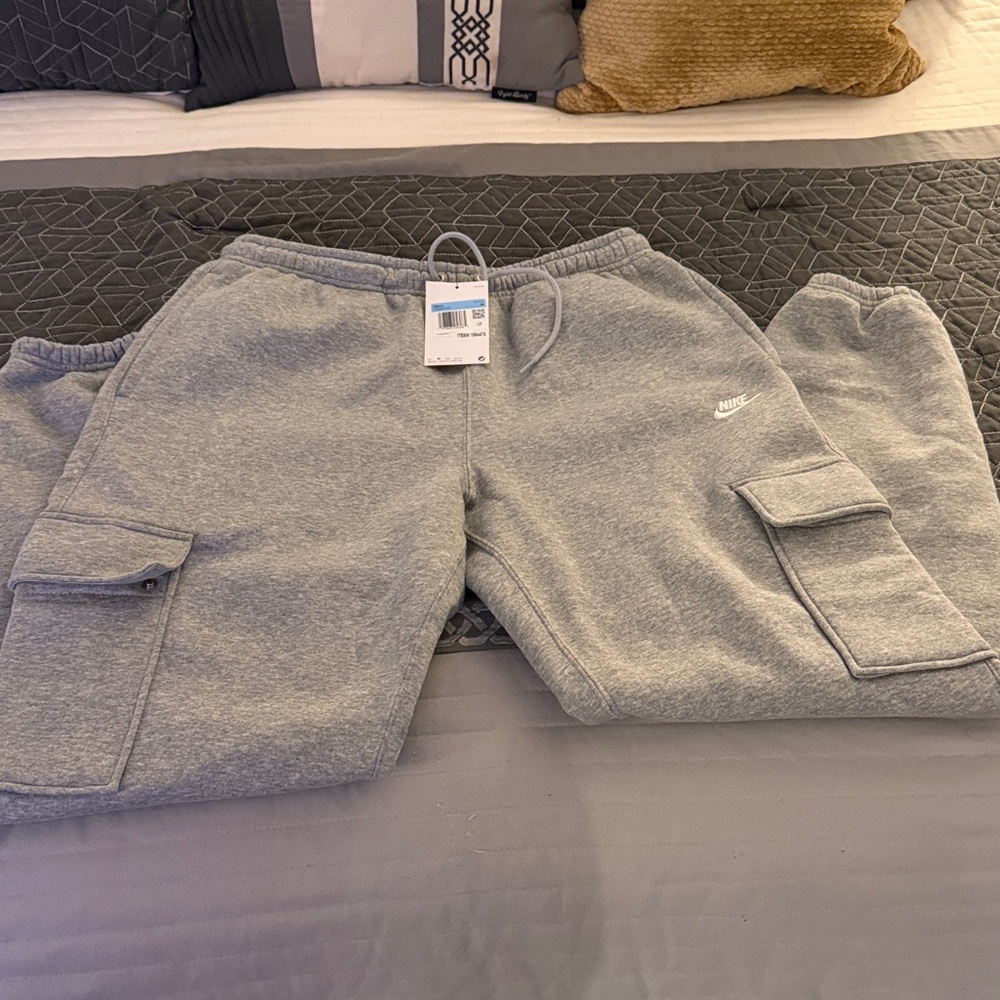 Nike Heather Gray Cargo Joggers